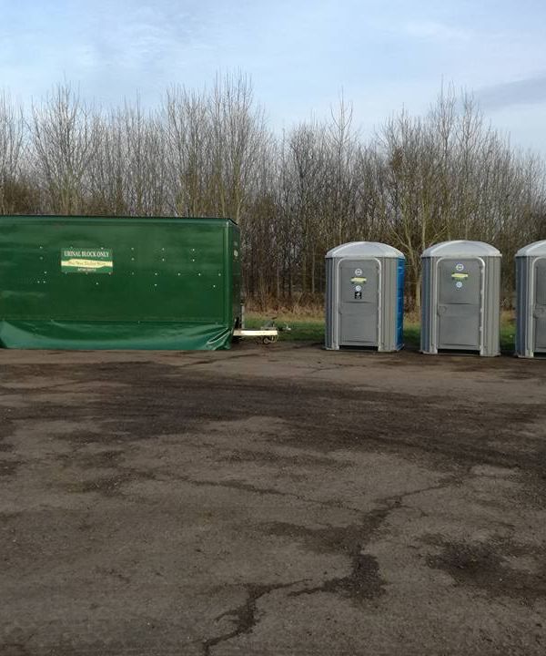 Pee Wee Toilet Hire Mobile Toilet Hire in Leicestershire